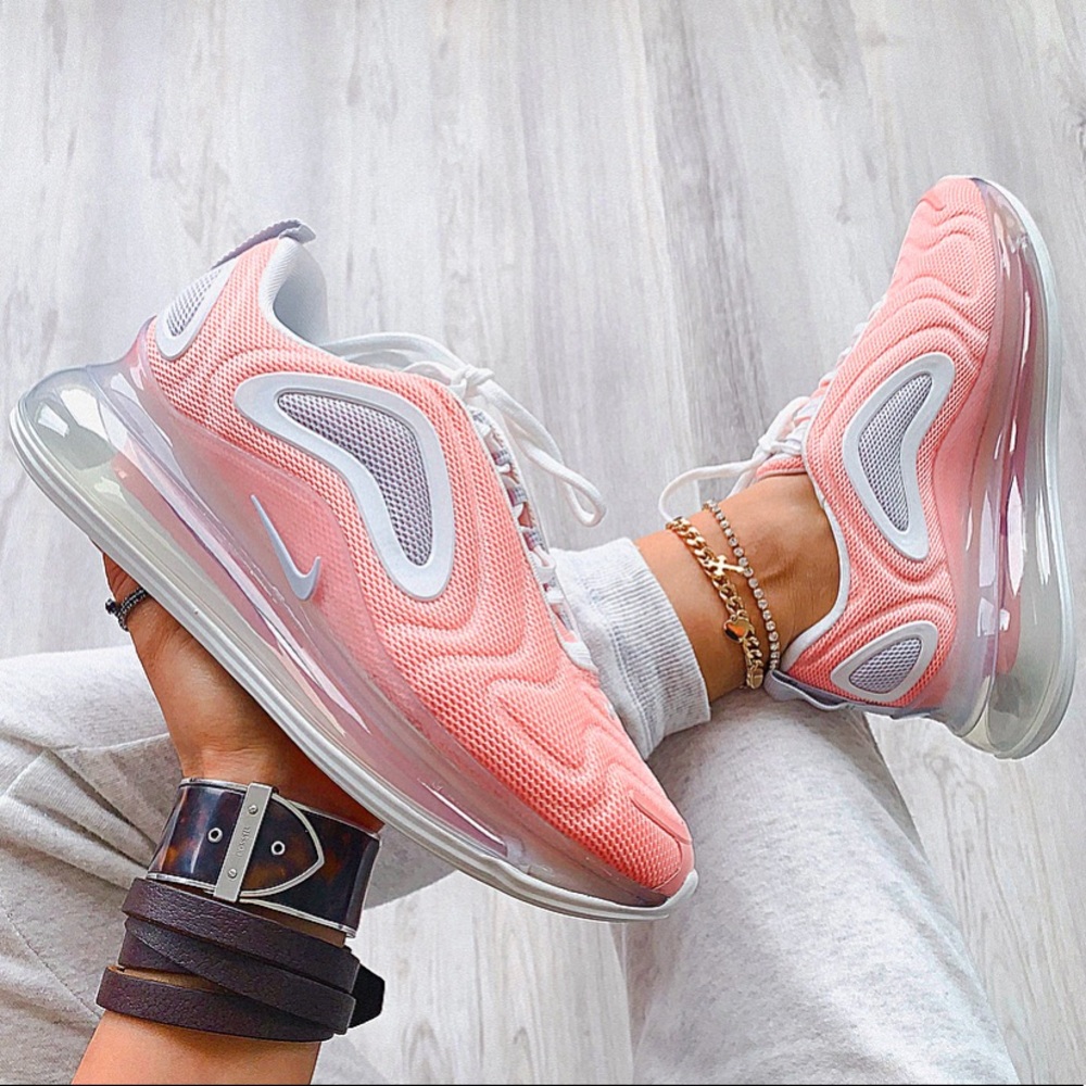 Nike air max 720 sneakers